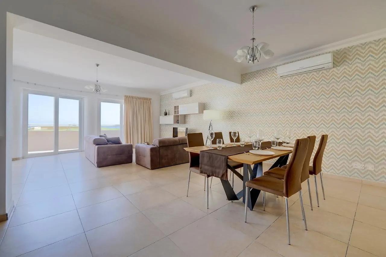 Appartement Seafront Lux Apart Inc Pool, Upmarket Area Sliema