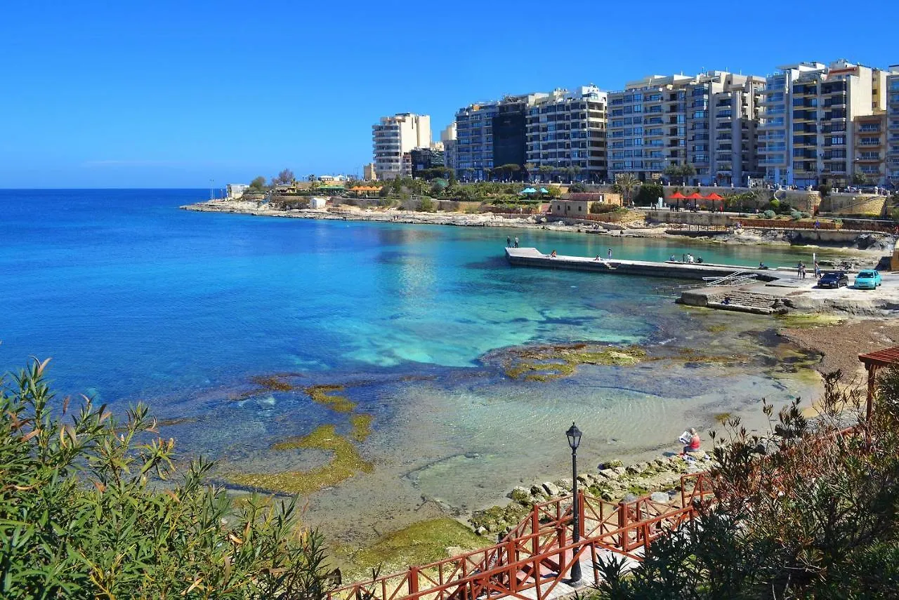Seafront Lux Apart Inc Pool, Upmarket Area Sliema Malte