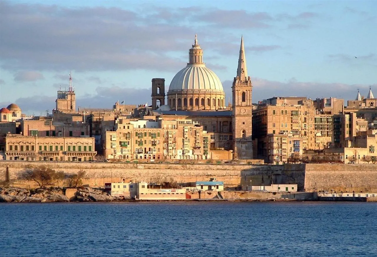 Appartement Seafront Lux Apart Inc Pool, Upmarket Area Sliema