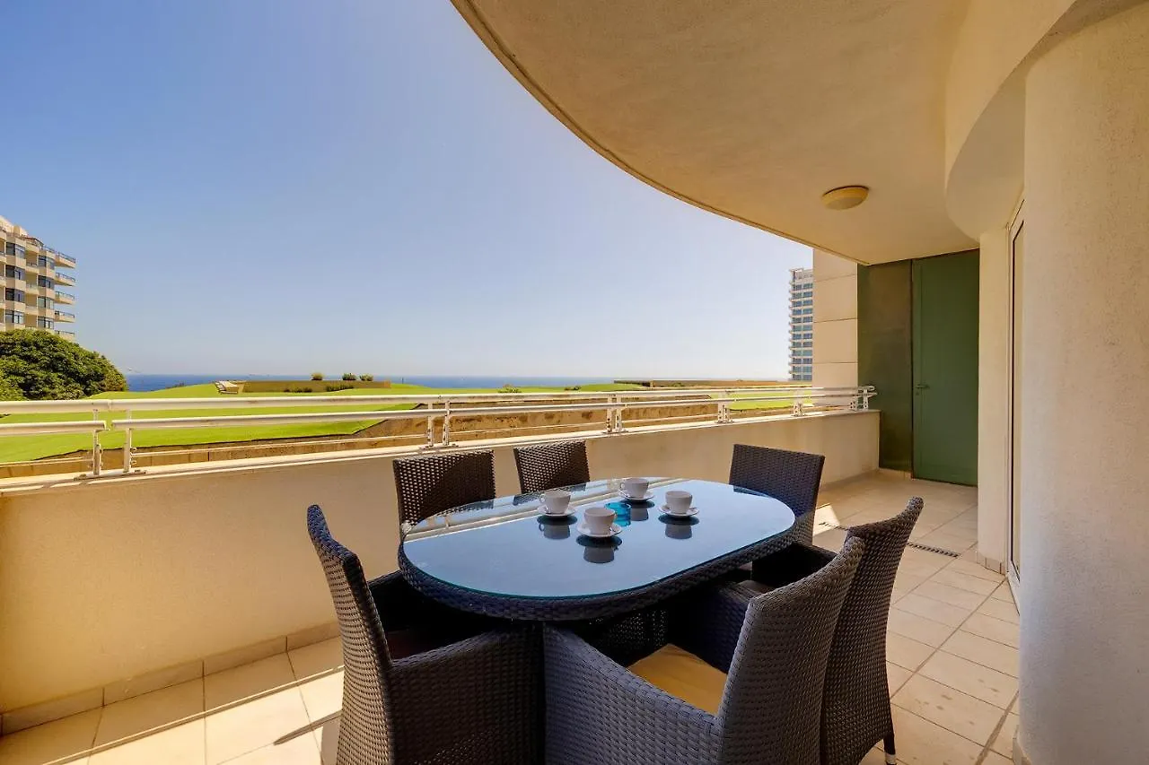 Seafront Lux Apart Inc Pool, Upmarket Area Sliema
